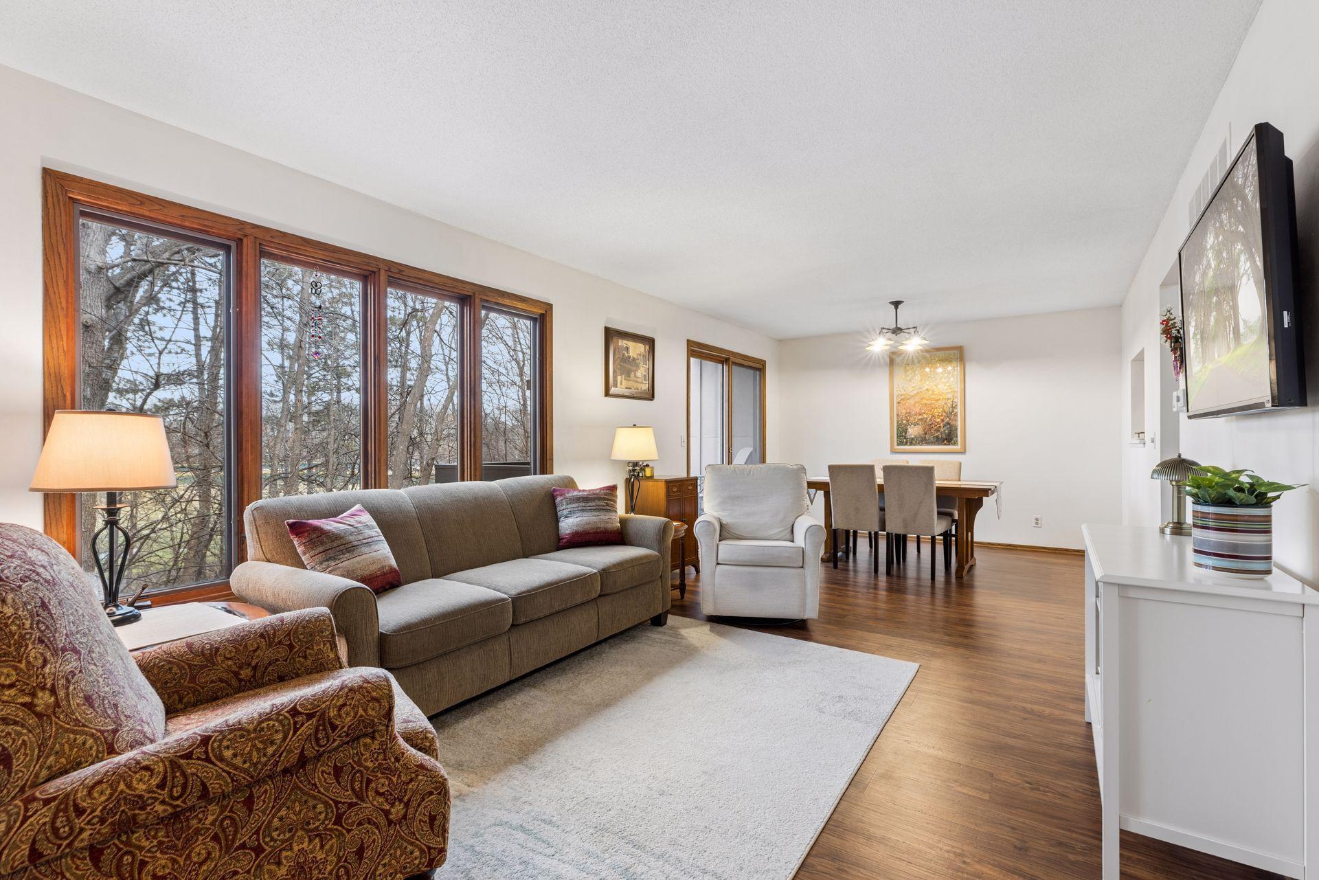 2627 Sumac Ridge White Bear Lake, MN 55110 - Photo 5 of 28