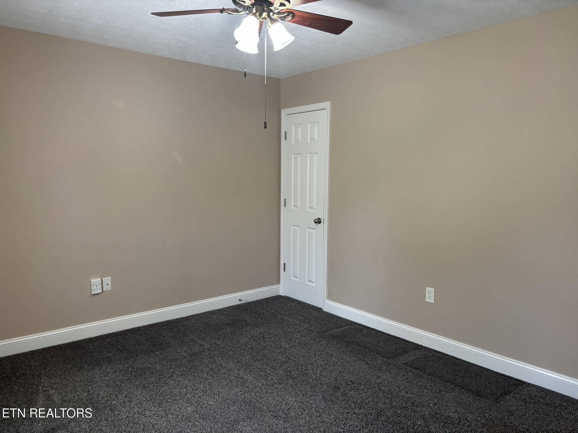 7731 Gilmore Lane Corryton, TN 37721 - Photo 12 of 42 IMG_0172