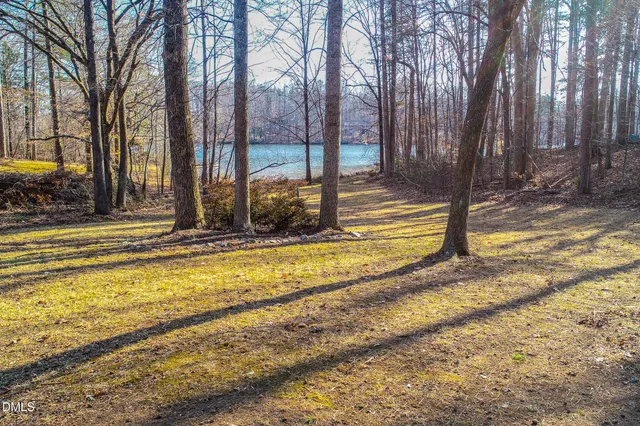a view of a living room