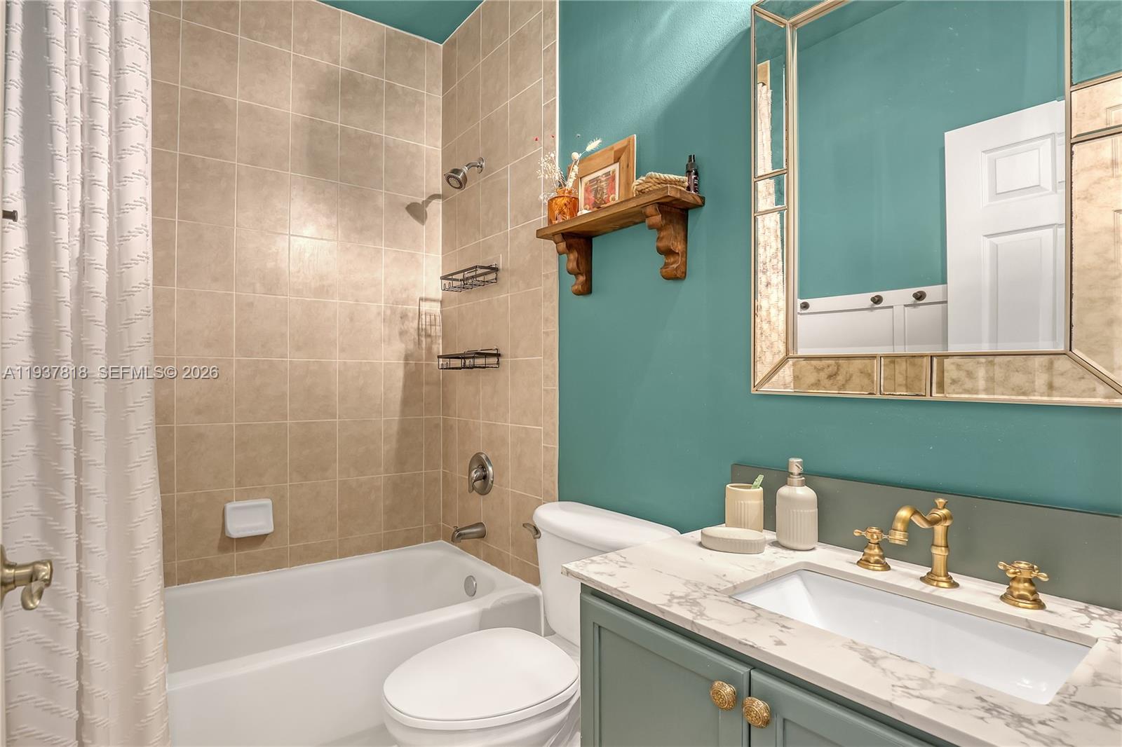 104 Harbors Way Boynton Beach, FL 33435 - Photo 11 of 44