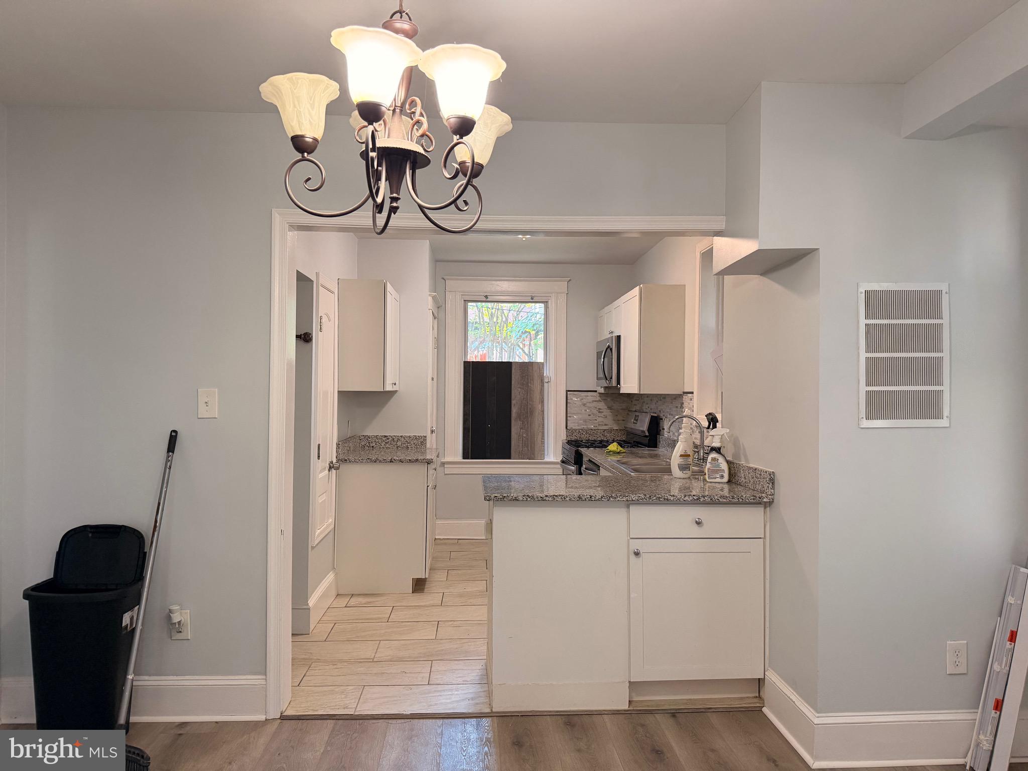 5318 Plainfield Avenue Baltimore, MD 21206 - Photo 3 of 15