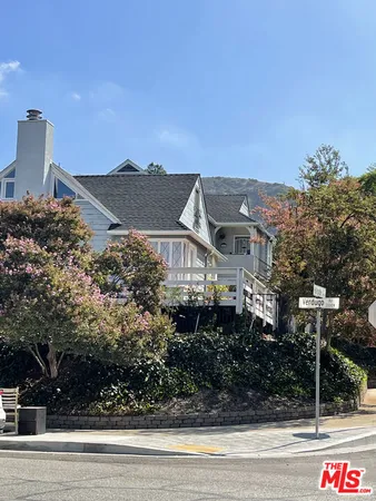 $2,875 | 1801 Hillside Drive, Glendale, CA 91208