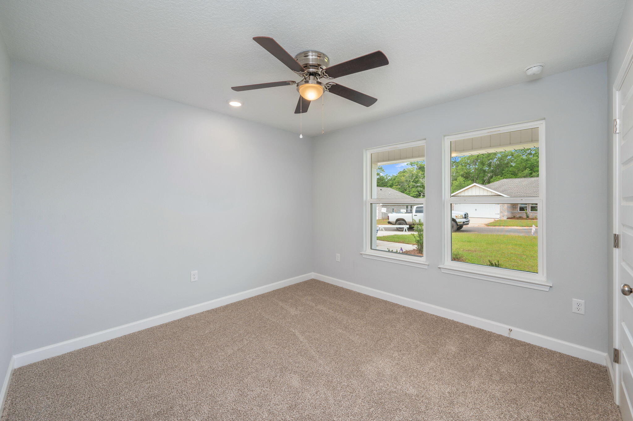 6014 Oak Hollow Way Crestview, FL 32539 - Photo 22 of 31 25