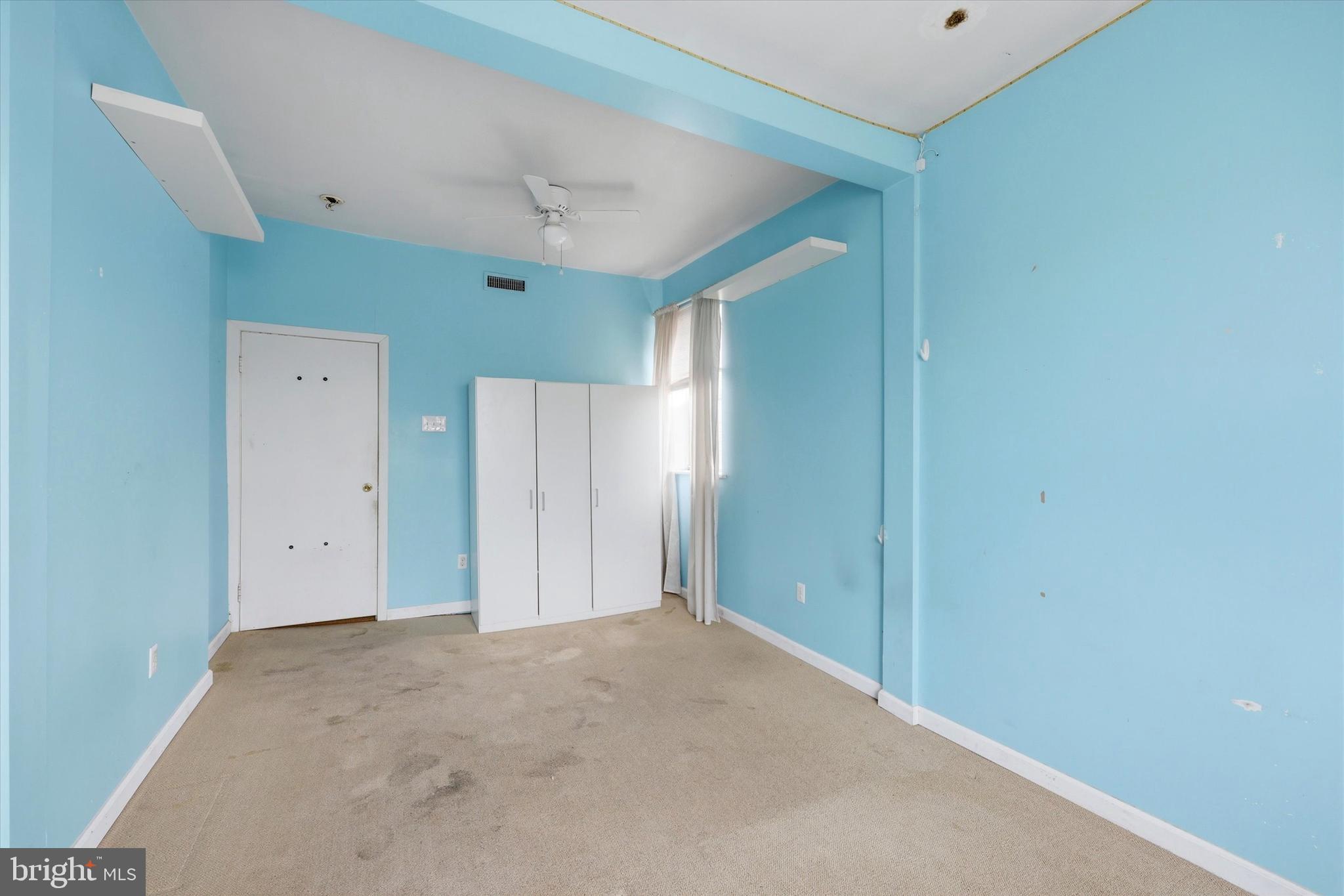 1108 Wolf Street Philadelphia, PA 19148 - Photo 20 of 25 Rear Bedroom