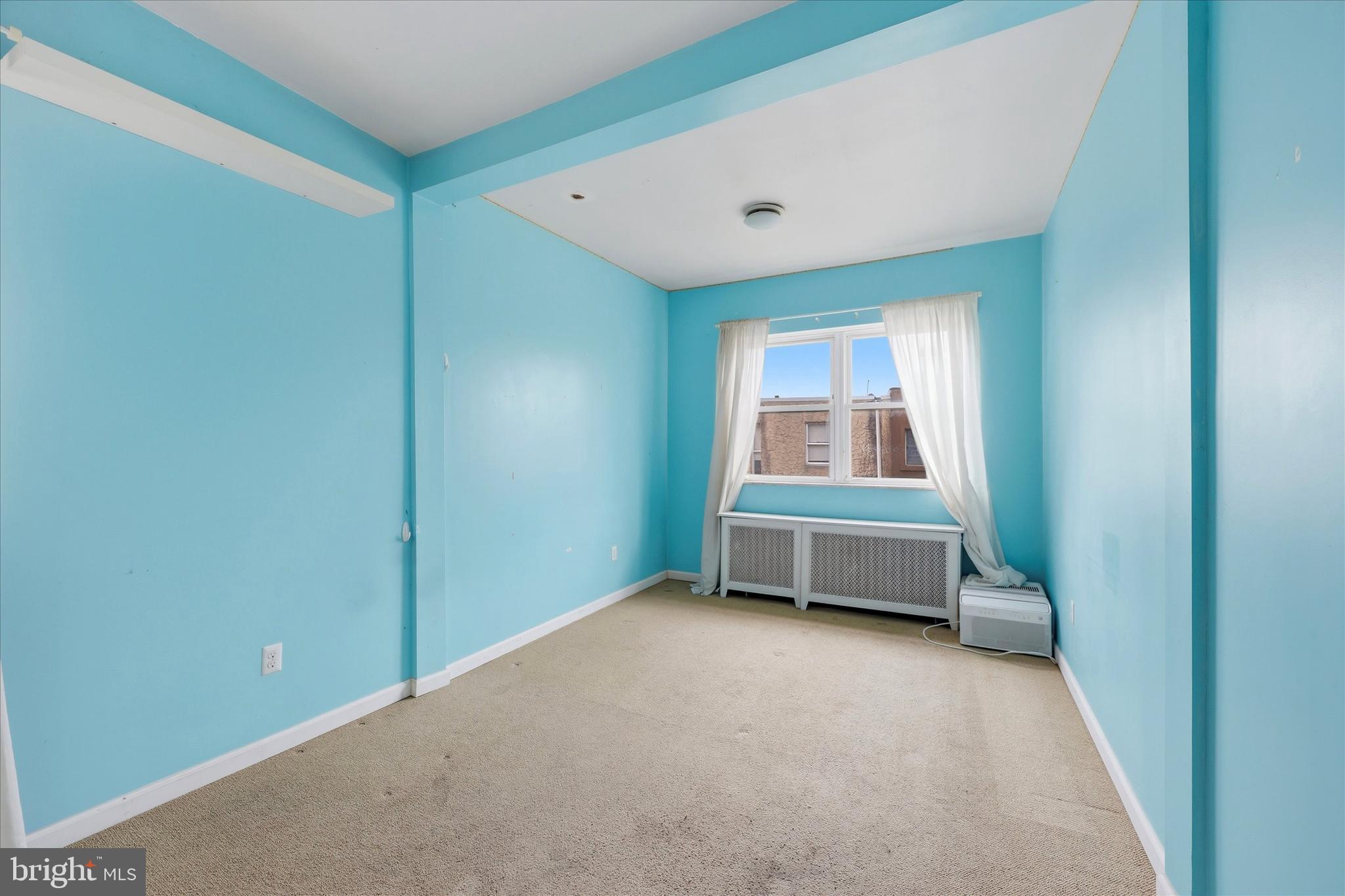 1108 Wolf Street Philadelphia, PA 19148 - Photo 22 of 25 Rear Bedroom