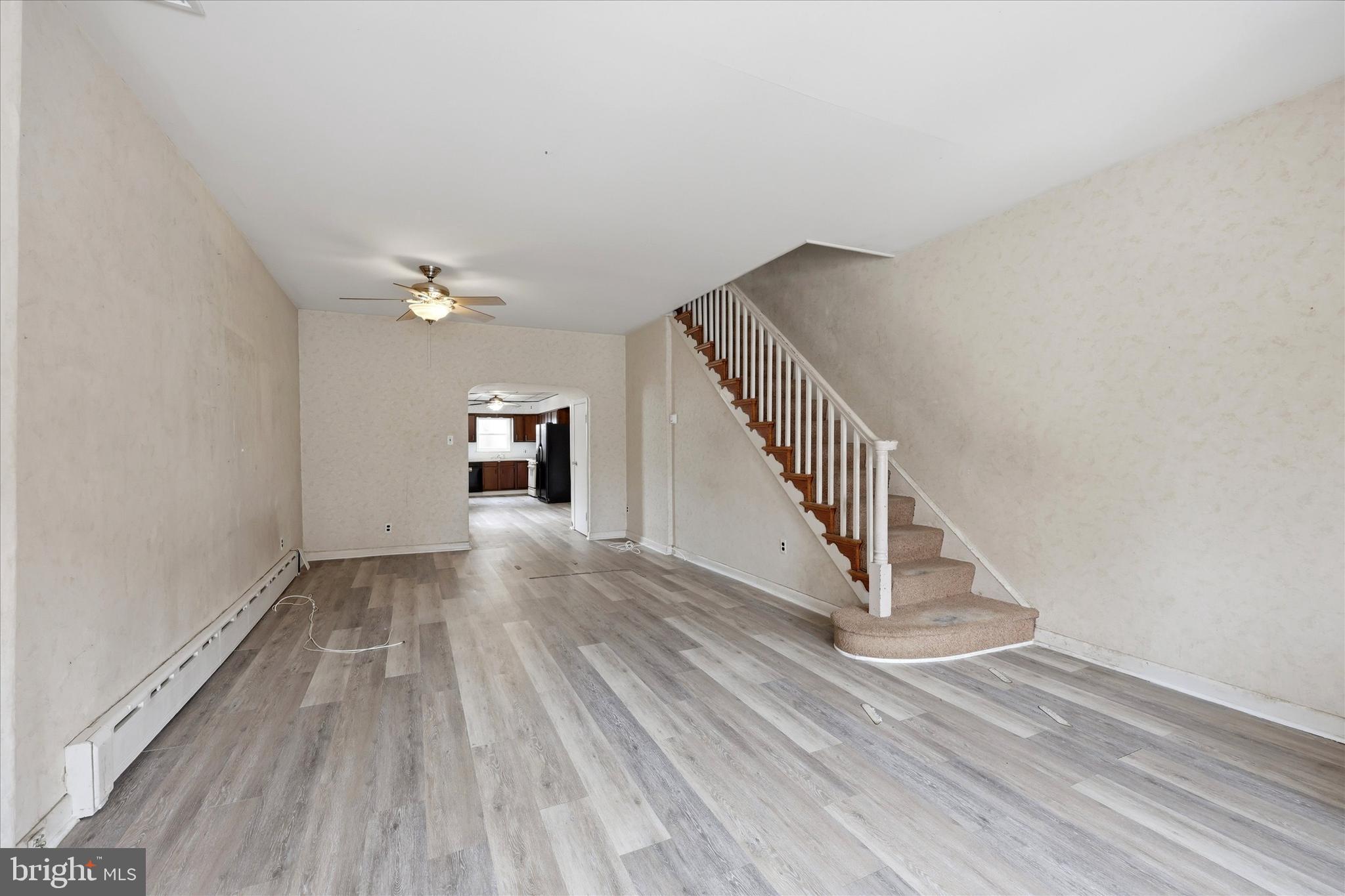 1108 Wolf Street Philadelphia, PA 19148 - Photo 5 of 25 Living room