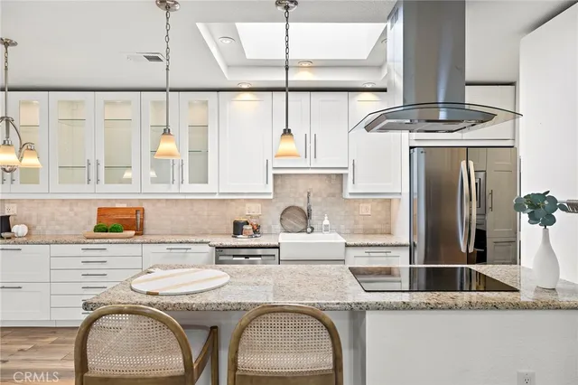 $399,000 | 2119 U Via Puerta, Laguna Woods, CA 92637