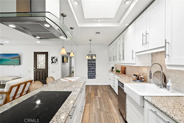 $399,000 | 2119 U Via Puerta, Laguna Woods, CA 92637