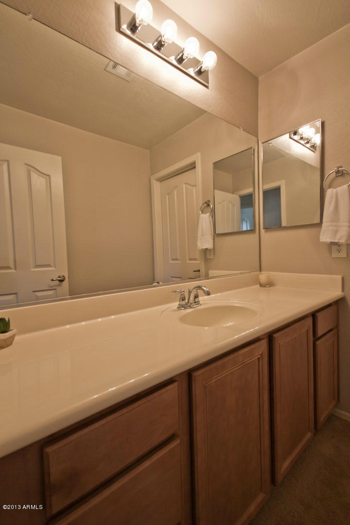 1654 South Martingale Road Gilbert, AZ 85295 - Photo 28 of 52 Martingale (28)