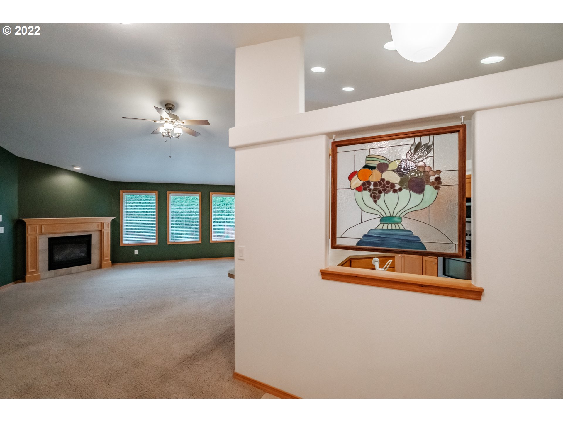 1922 Summerfield Court Southwest Albany, OR 97321 - Photo 4 of 25 Gallery Image 4
