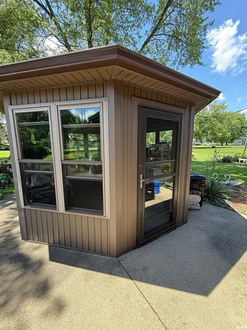 $285,000 | 2257 Highway 57, Washington, IN 47501