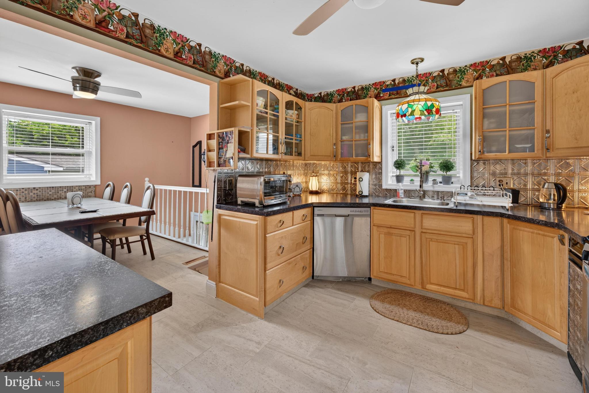 22 Woodbrook Road Turnersville, NJ 08012 - Photo 5 of 22 Kitchen