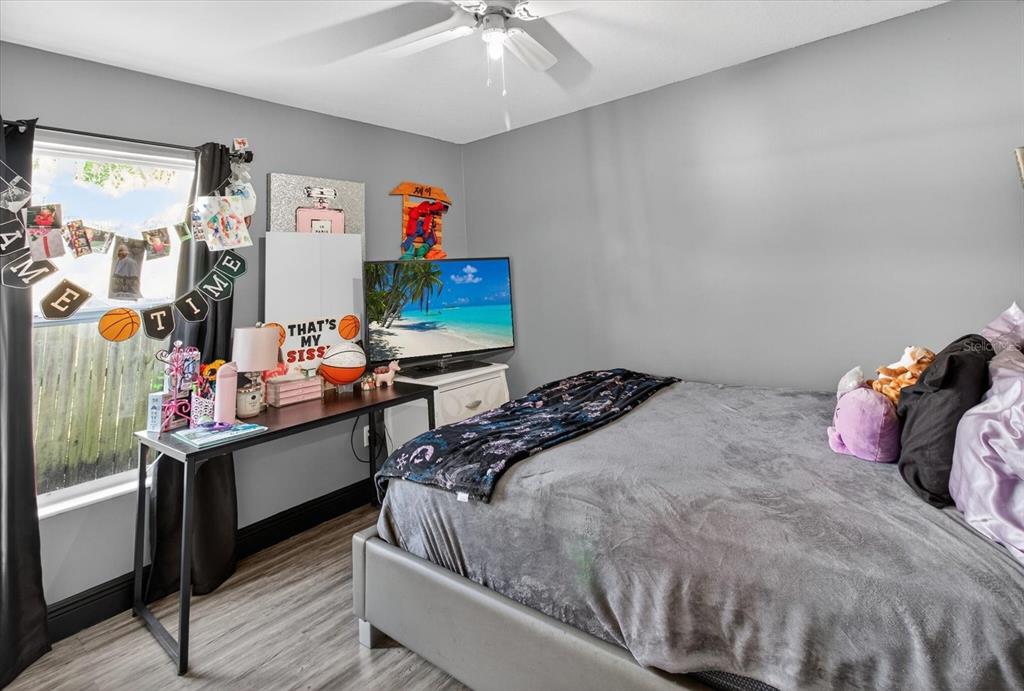 1005 13th Avenue Northwest Largo, FL 33770 - Photo 29 of 54