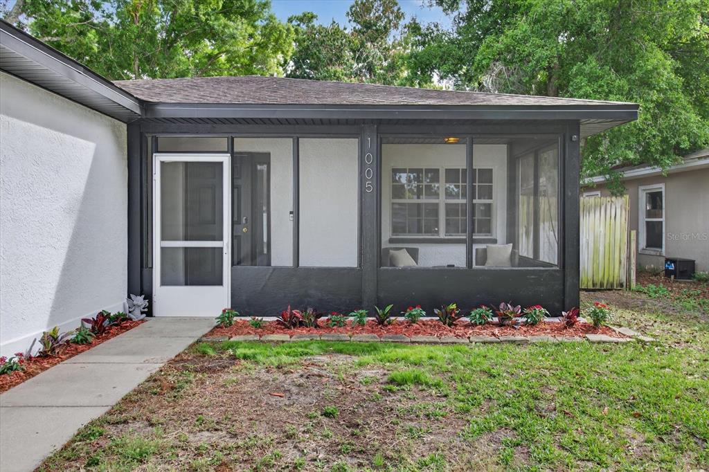 1005 13th Avenue Northwest Largo, FL 33770 - Photo 3 of 54