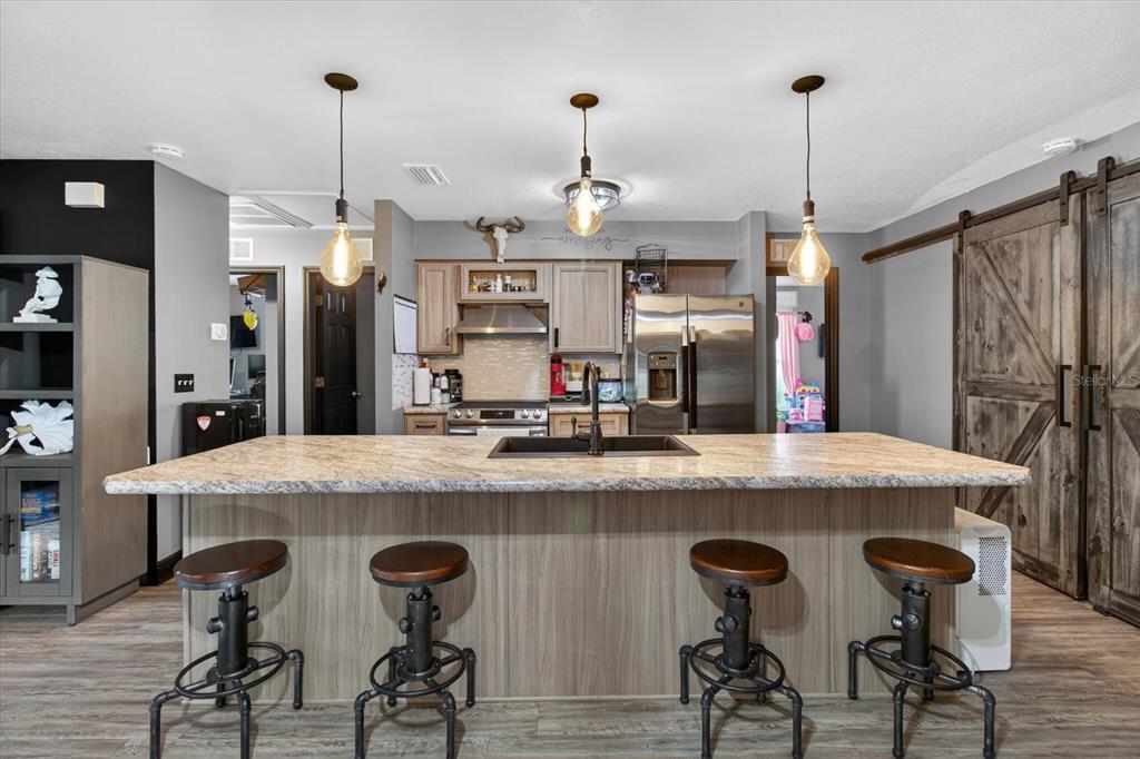 1005 13th Avenue Northwest Largo, FL 33770 - Photo 9 of 54