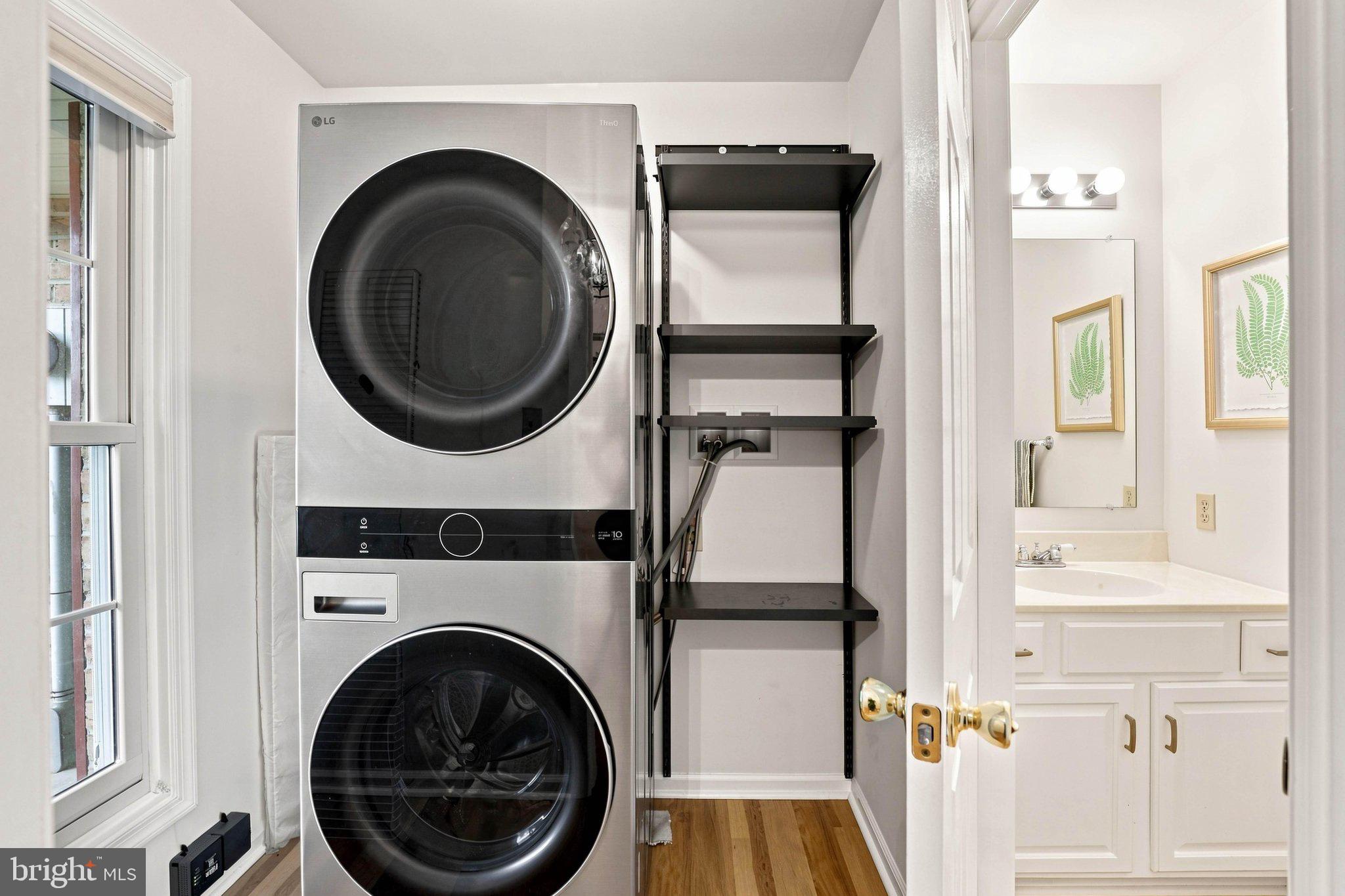 366 Crosswinds Drive Lititz, PA 17543 - Photo 6 of 35 Sleek laundry room with modern appliances.
