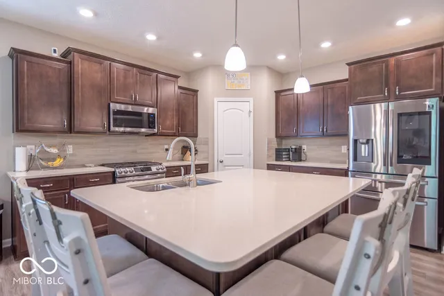 $395,000 | 6123 Haworth Circle, Plainfield, IN 46168