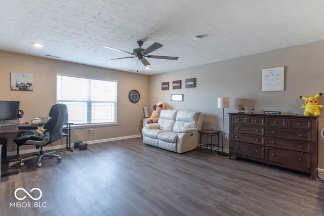 $395,000 | 6123 Haworth Circle, Plainfield, IN 46168