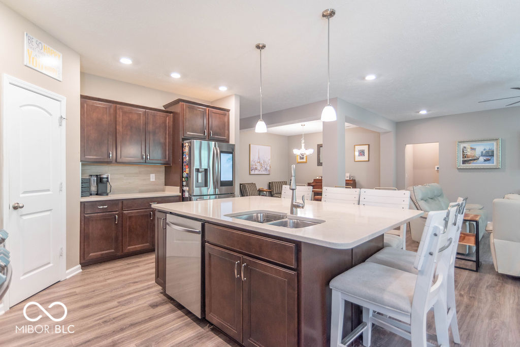 6123 Haworth Circle Plainfield, IN 46168 - Photo 3 of 42