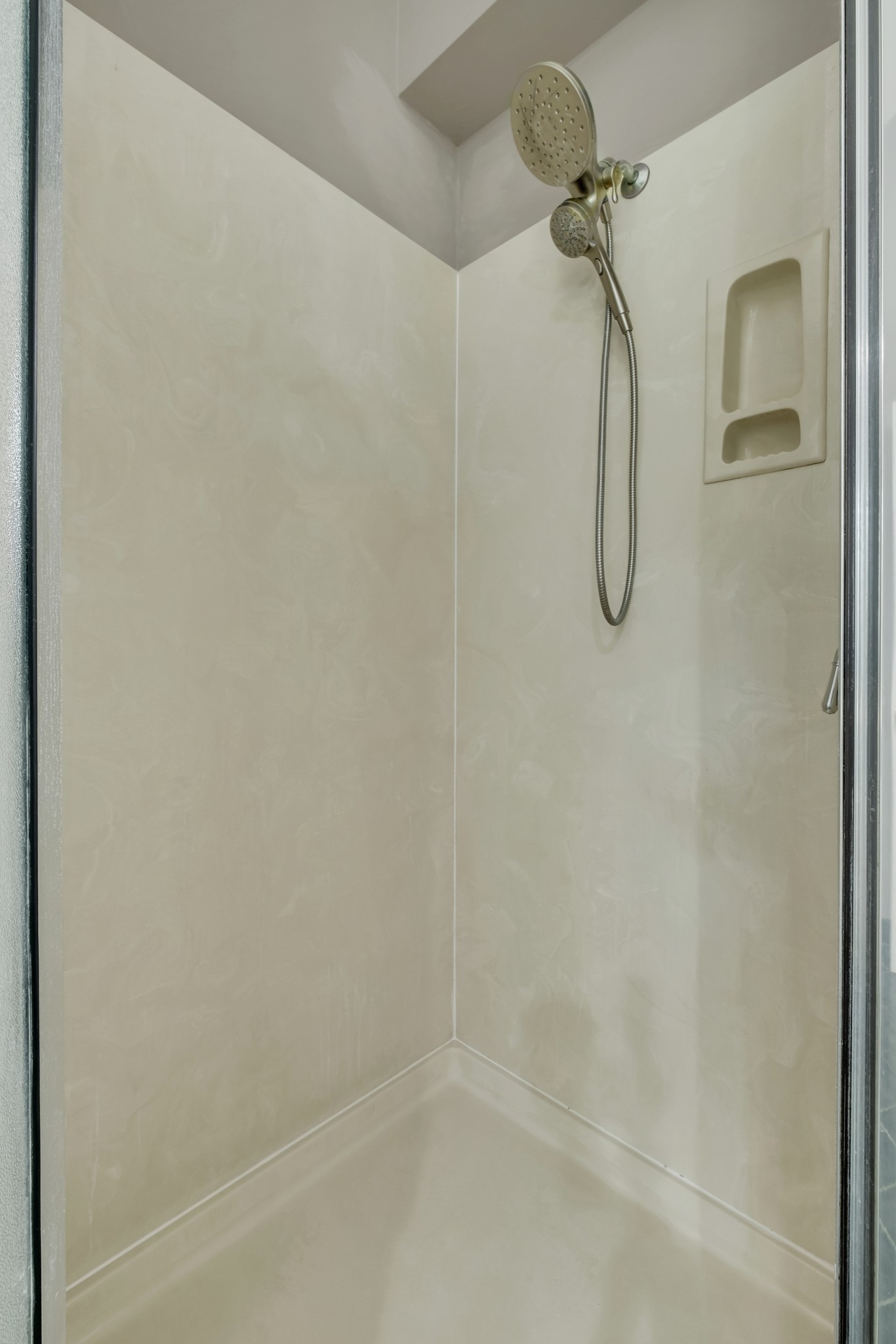 8169 Londonberry Road Nashville, TN 37221 - Photo 47 of 82 a bathroom with a shower