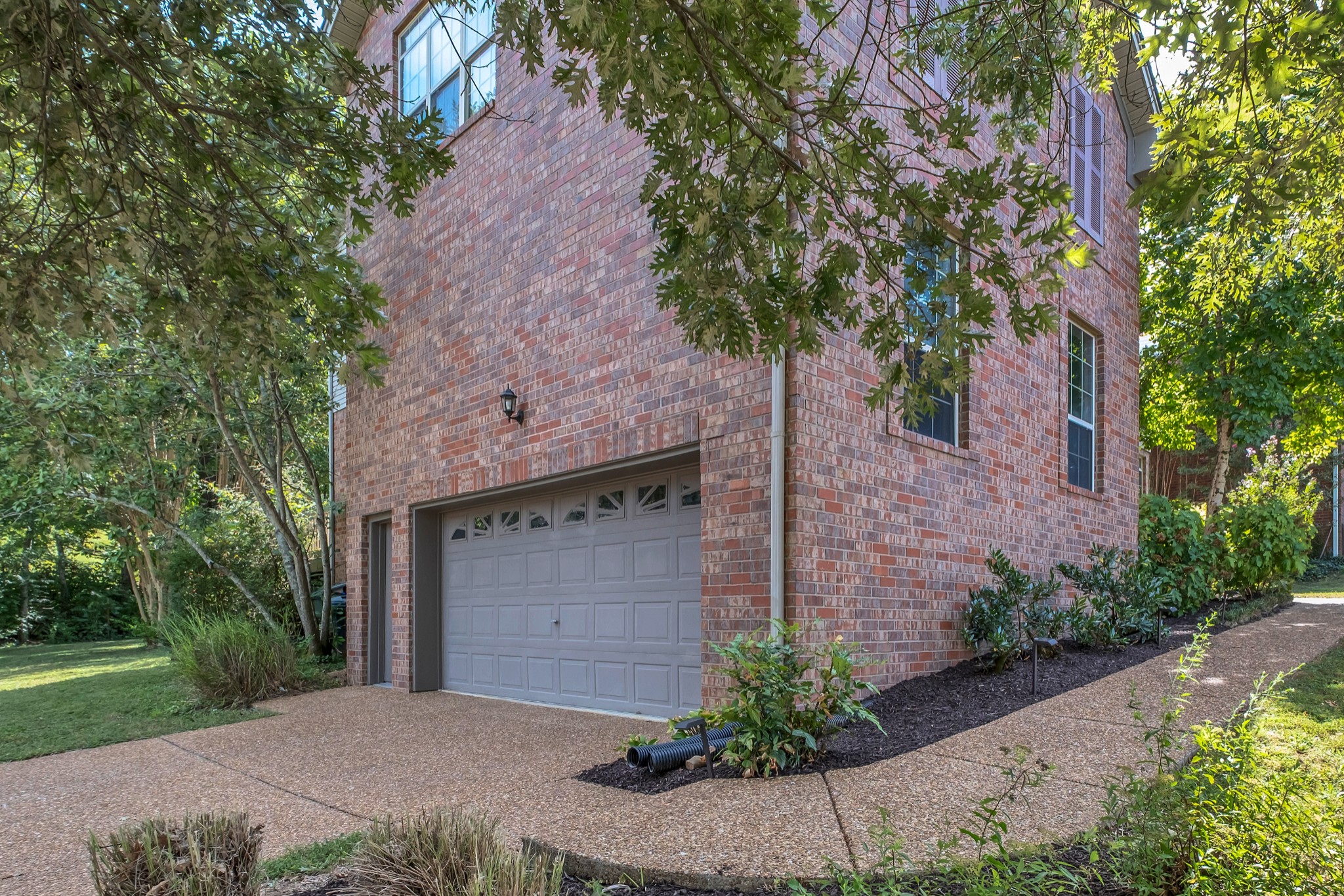 8169 Londonberry Road Nashville, TN 37221 - Photo 59 of 82