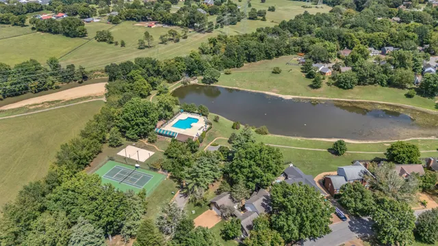 $695,000 | 8169 Londonberry Road, Nashville, TN 37221