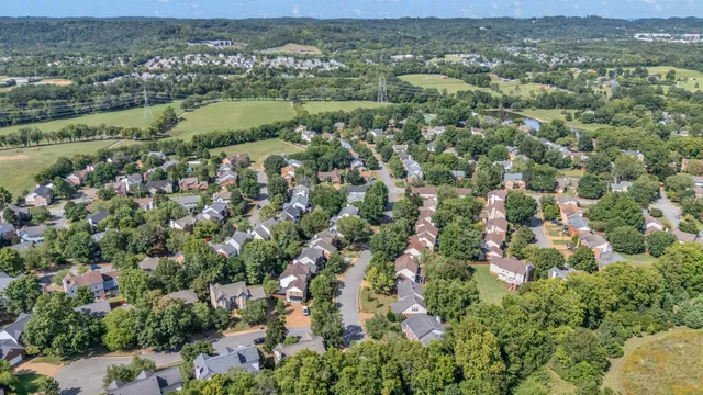 $695,000 | 8169 Londonberry Road, Nashville, TN 37221