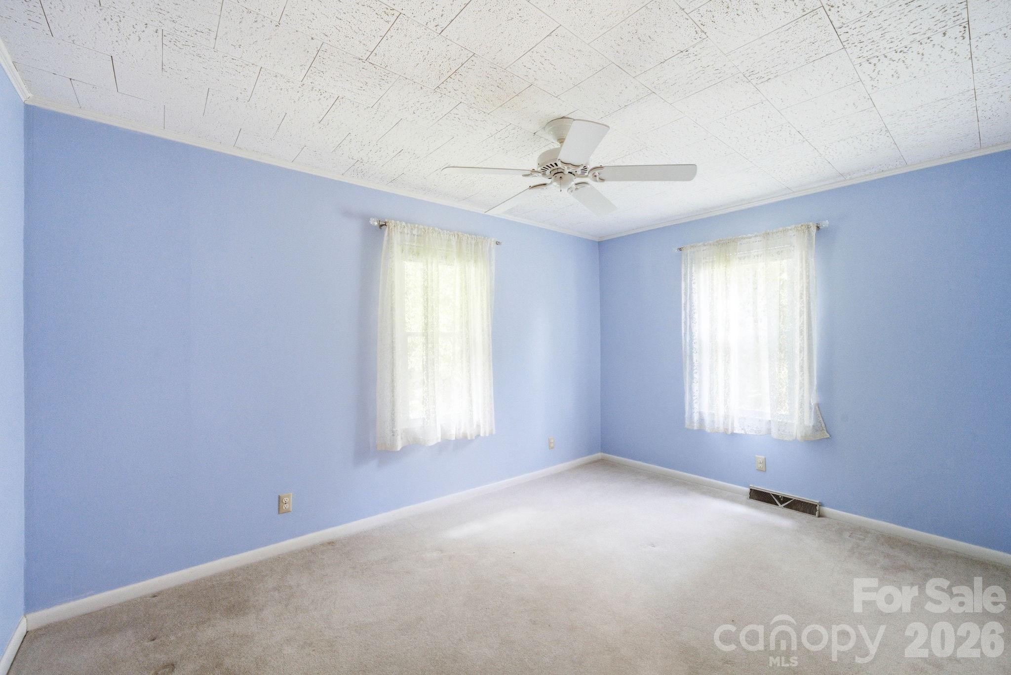 129 Old River Road Marion, NC 28752 - Photo 11 of 28
