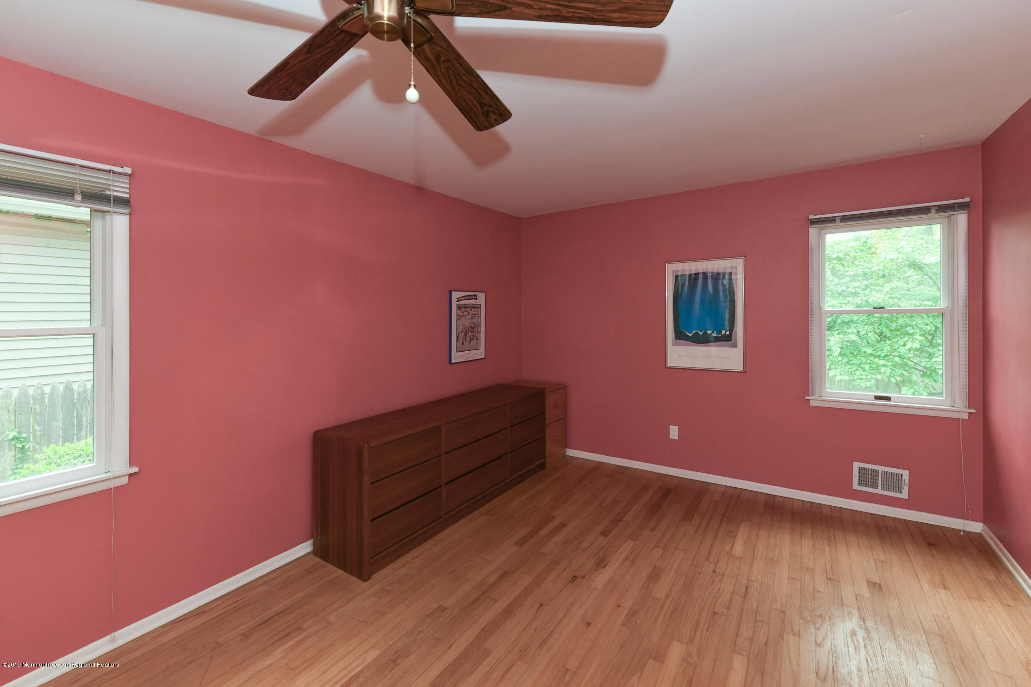 192 Highwood Road Oakhurst, NJ 07755 - Photo 14 of 17 SP1_9174
