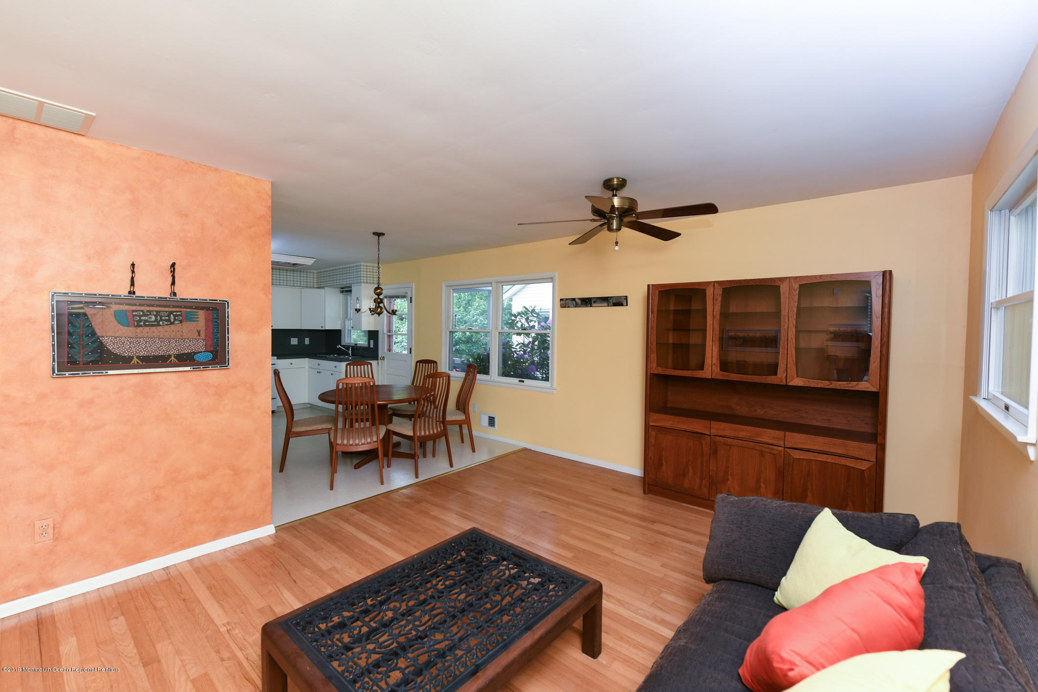 192 Highwood Road Oakhurst, NJ 07755 - Photo 9 of 17 SP1_9192