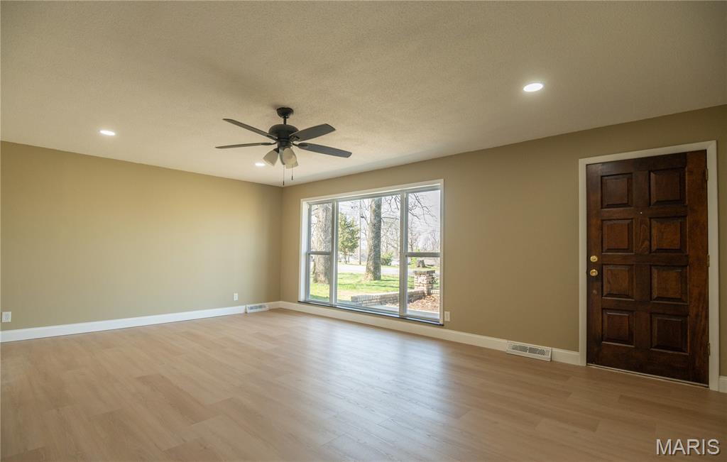 1915 Old Orchard Road Poplar Bluff, MO 63901 - Photo 12 of 28