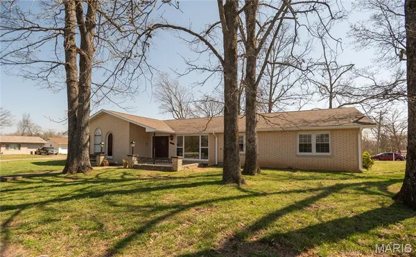 $254,900 | 1915 Old Orchard Road, Poplar Bluff, MO 63901