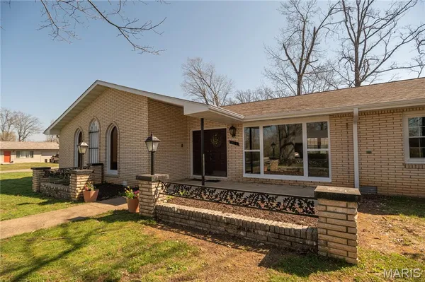 $254,900 | 1915 Old Orchard Road, Poplar Bluff, MO 63901