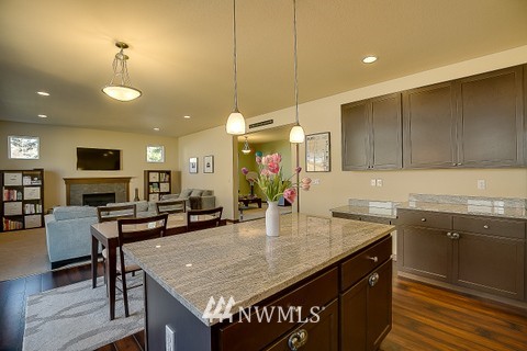 23020 Barker Road Bothell, WA 98021 - Photo 9 of 19
