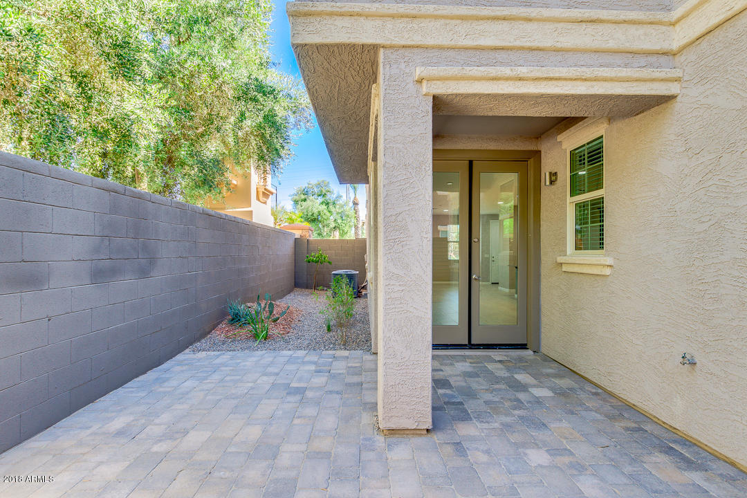 467 North Ranger Trail Gilbert, AZ 85234 - Photo 23 of 25 photo_24