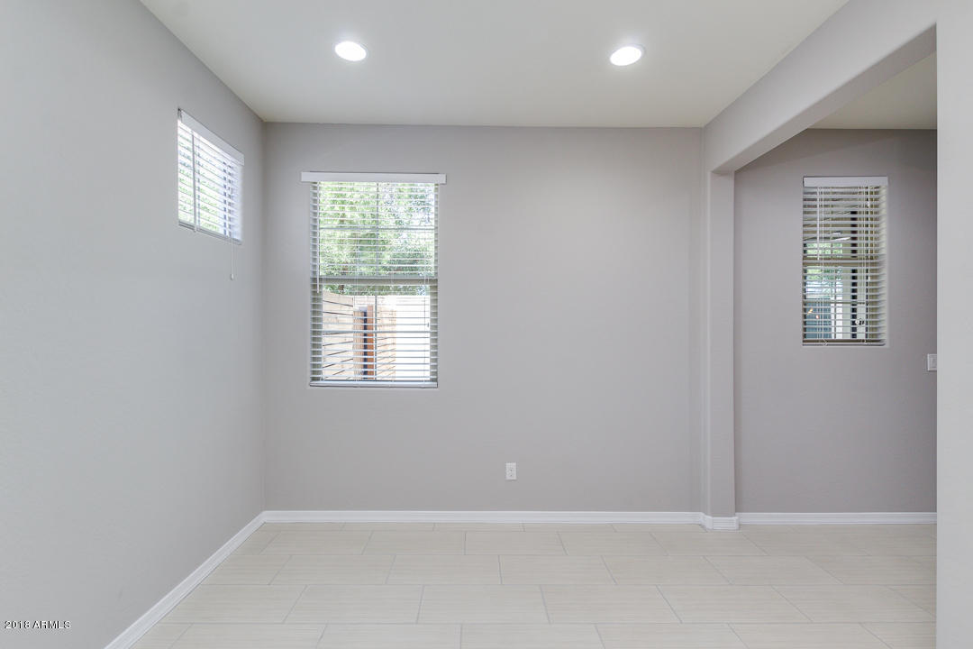 467 North Ranger Trail Gilbert, AZ 85234 - Photo 10 of 25 photo_11