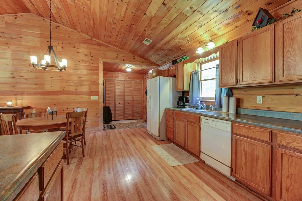 4141 Wilhite Road Sevierville, TN 37876 - Photo 9 of 26 Gallery Image 9