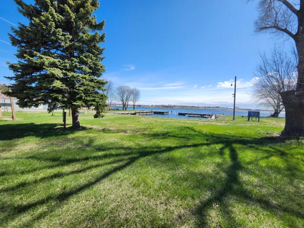 $249,500 | 846 South Lakeshore Drive, Unit 2, Ludington, MI 49431