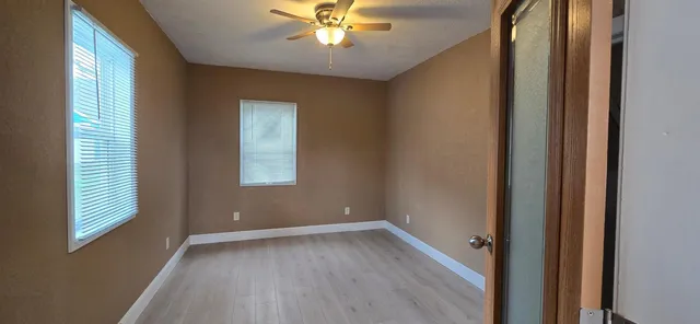 $185,000 | 1133 Miller Avenue, Windom, MN 56101