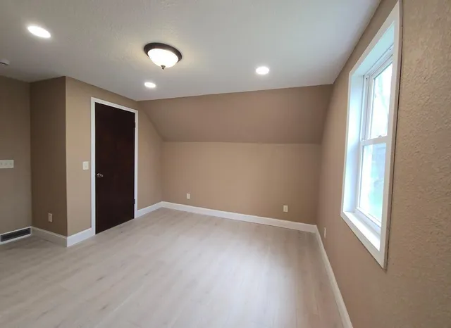 $185,000 | 1133 Miller Avenue, Windom, MN 56101