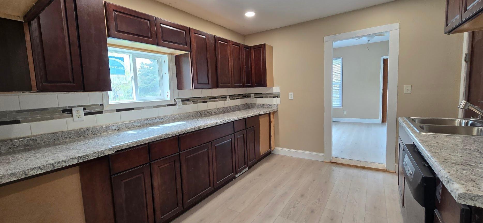 1133 Miller Avenue Windom, MN 56101 - Photo 7 of 30