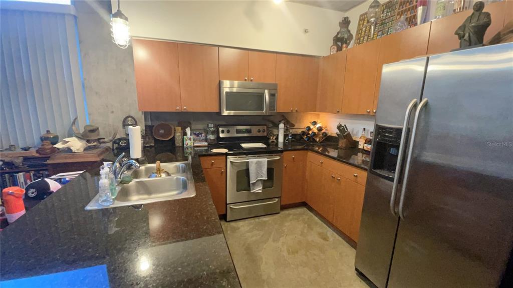 2515 Southwest 35th Place, Unit 120 Gainesville, FL 32608 - Photo 6 of 16