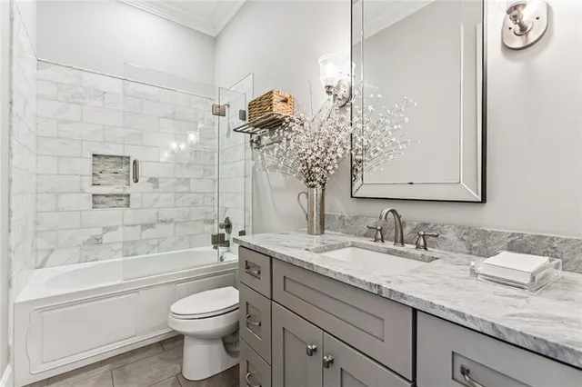 $1,000,000 | 31 Palmetto, Kenner, LA 70065