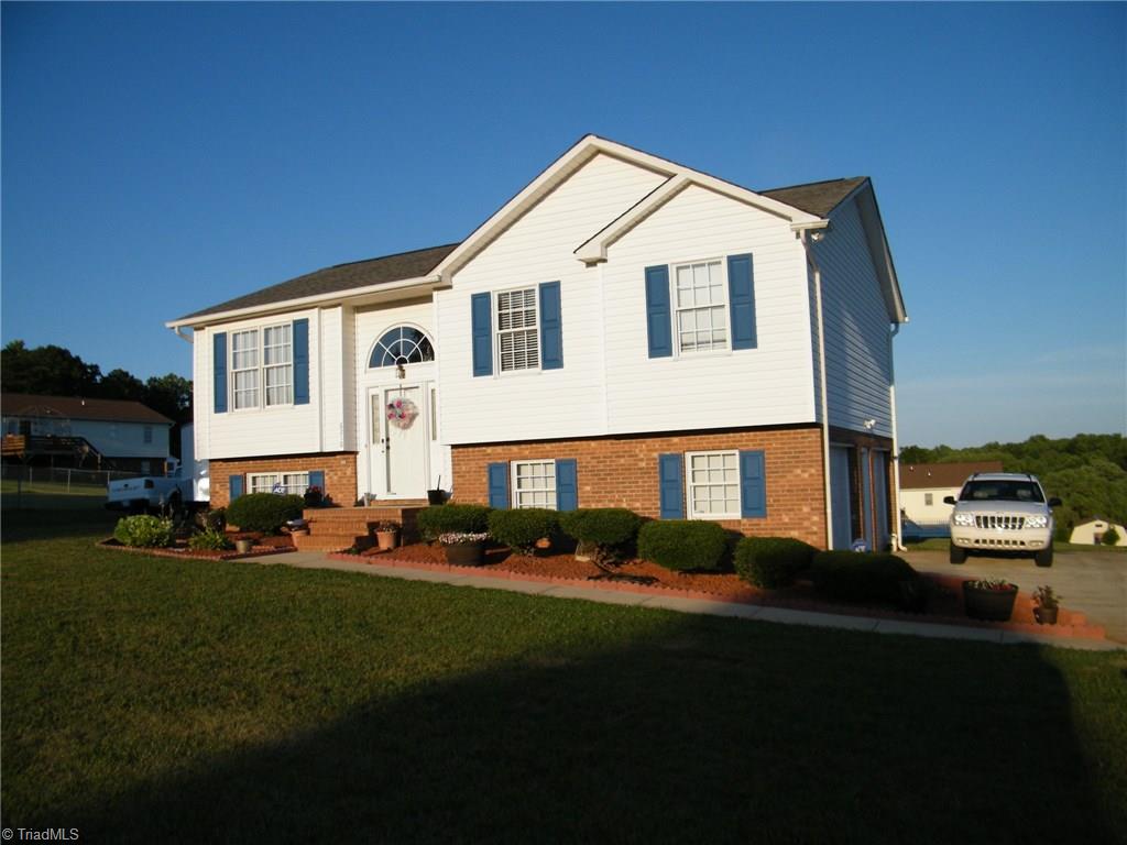 6210 Creedmoor Court Rural Hall, NC 27045 - Photo 1 of 6 Gallery Image 1