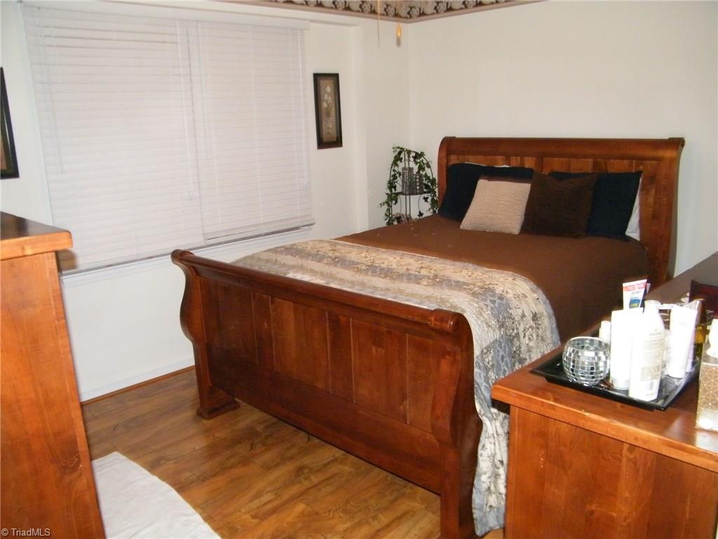 6210 Creedmoor Court Rural Hall, NC 27045 - Photo 5 of 6 Gallery Image 5