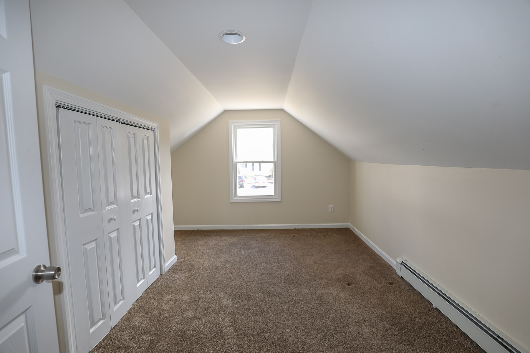 46 Whitehall Road Hooksett, NH 03106 - Photo 30 of 31 Gallery Image 30