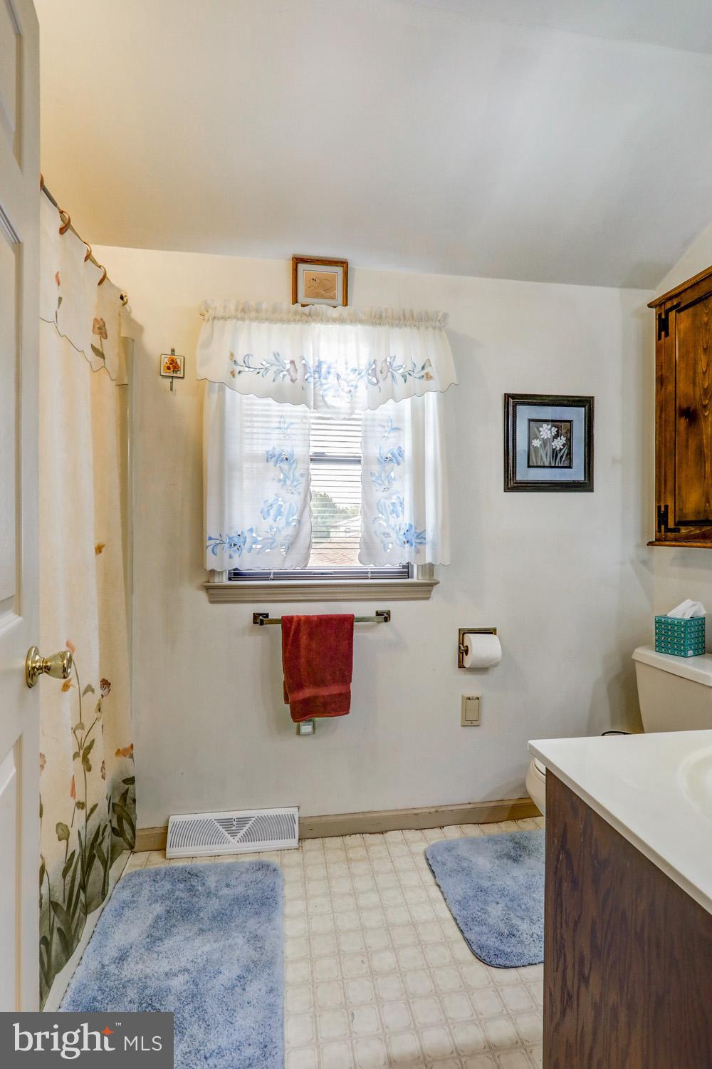 534 Oak Lane Lititz, PA 17543 - Photo 44 of 72