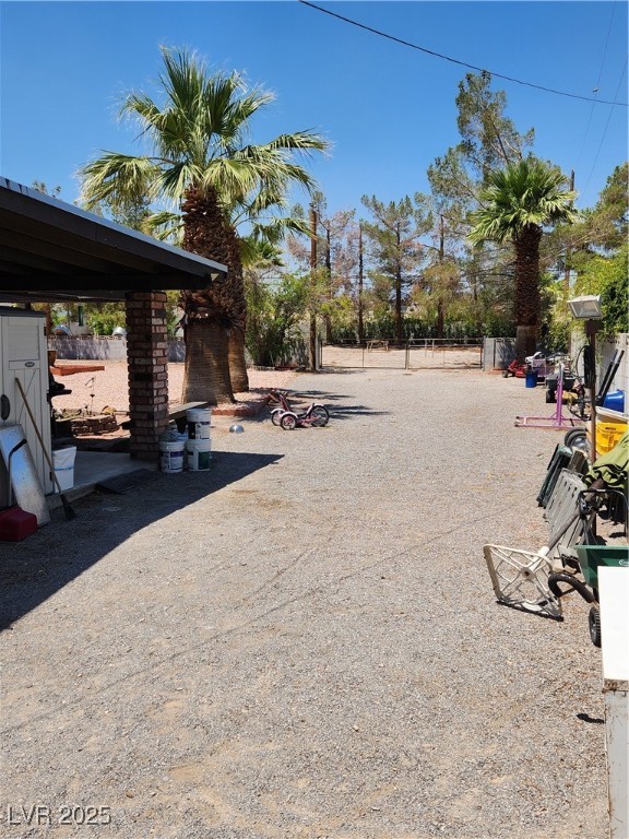 2645 South Lindell Road Las Vegas, NV 89146 - Photo 4 of 30 RV Access