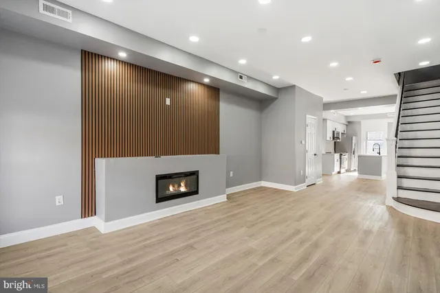 $210,000 | 1651 Darley Avenue, Baltimore, MD 21213