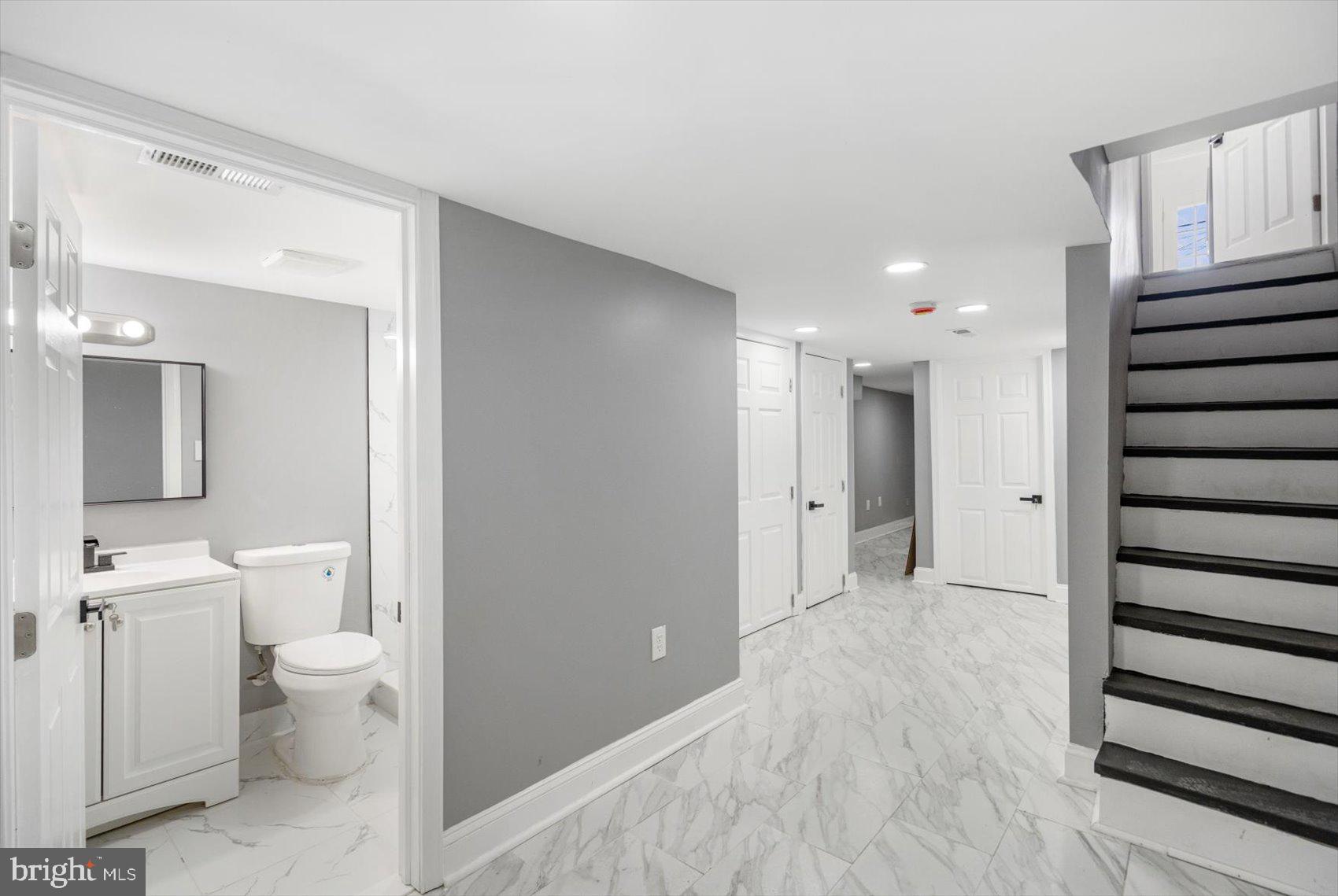 1651 Darley Avenue Baltimore, MD 21213 - Photo 24 of 30